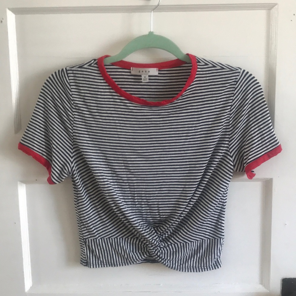 Cropped t-shirt